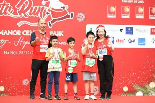 Cùng Santa Run2023 thắp sáng hy vọng cho những trẻ em có hoàn cảnh khó khăn