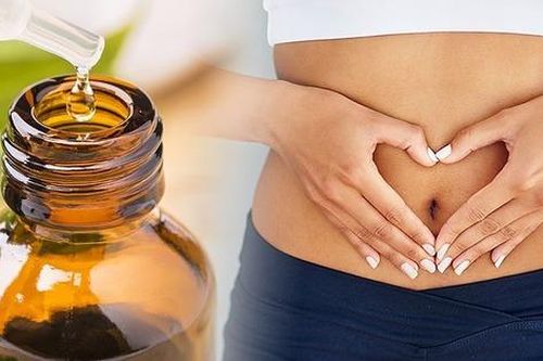Trào lưu bôi dầu vào rốn để giảm cân