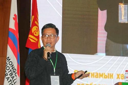 HLV Hoàng Anh Tuấn chia sẻ kinh nghiệm đào tạo và phát triển bóng đá trẻ