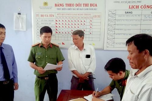 Bắt đối tượng xô ngã mẹ nuôi 86 tuổi nhập viện vì không cho tiền