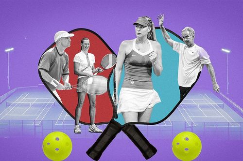 'Búp bê' Sharapova trở lại thi đấu, thử nghiệm môn thể thao hoàn toàn mới