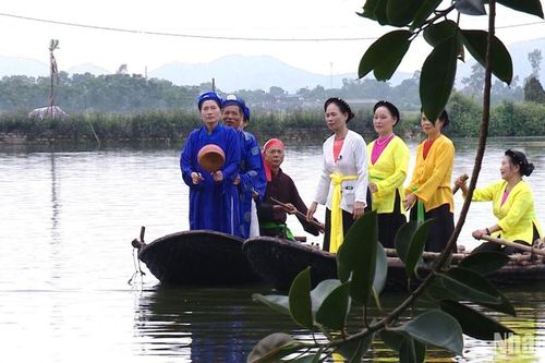 Kỳ 2: Chung tay cho lời ca, điệu hát vươn xa