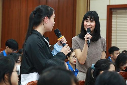Helly Tống và các bạn trẻ chung tay thực hiện mục tiêu Net Zero của Việt Nam
