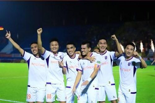 Thép Xanh Nam Định mất ngồi đầu V-League vào tay Becamex Bình Dương