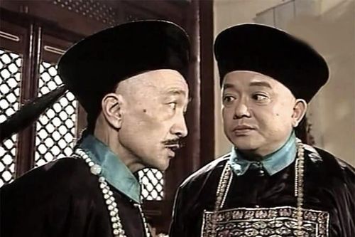 3 kỳ phùng địch thủ khiến tham quan Hòa Thân nhiều lần 'điêu đứng'