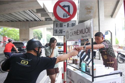 Nở rộ xe cà phê lưu động: Xu hướng khởi nghiệp của giới trẻ