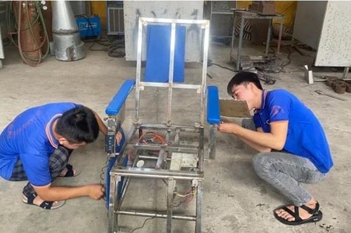 Ghế đa năng hỗ trợ bệnh nhân chạy thận