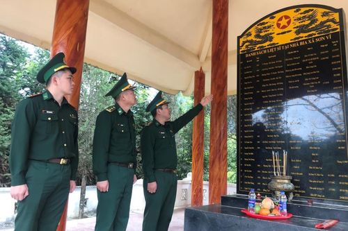 Những tượng đài bất tử trên biên giới (bài 42)