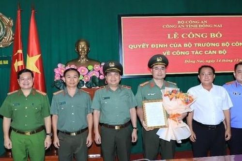 Triển khai nhiều quyết định quan trọng về cán bộ chủ chốt tại TPHCM, Đồng Nai
