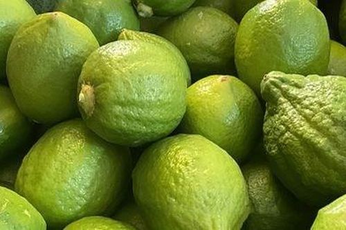 Chanh Quảng Đông đắt đỏ và nỗi buồn cam sành 'ngọt nước' giá bằng cốc trà đá