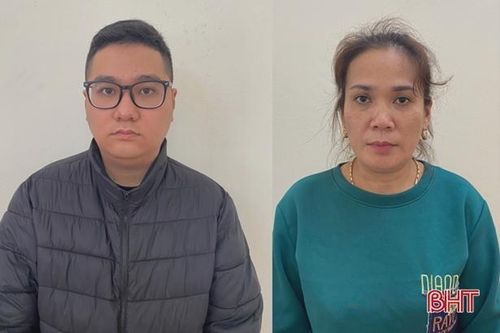Bắt 2 mẹ con mua bán ma túy