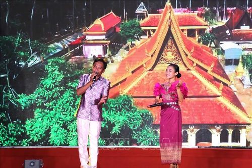 Khai mạc Liên hoan Nghệ thuật quần chúng đồng bào dân tộc Kinh - Khmer - Hoa