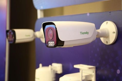 Camera giám sát ứng dụng cả AI và blockchain, chịu được -30 độ C