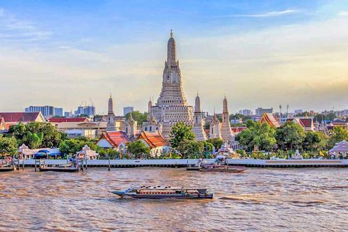 Suy thoái kinh tế là 'chất xúc tác' cho tình trạng bất ổn chính trị của Thái Lan?
