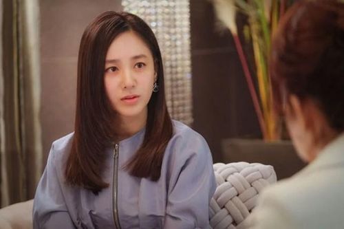 Chị dâu giàu có hỏi xin quà Tết trị giá mấy chục triệu khiến tôi bối rối