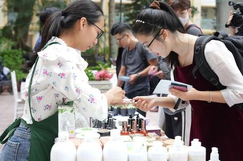 Nâng cao nhận thức về lối sống xanh bền vững cho thế hệ trẻ