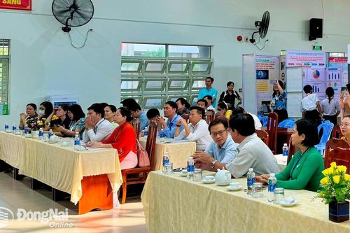 Học sinh TP.Biên Hòa hào hứng với ngày hội khoa học và giáo dục STEM
