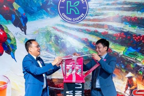 Phúc Sinh Group ra mắt sản phẩm trà túi lọc 'Cascara Blue Sơn La'