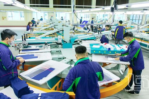 Ngành hàng may mặc dẫn đầu xuất khẩu địa phương