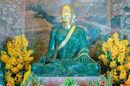 Bắc Giang: Lễ an vị tôn tượng Phật hoàng Trần Nhân Tông tại chùa Phúc Sơn