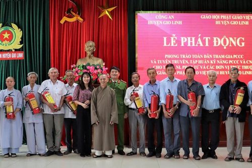 Quảng Trị: Tổ chức tập huấn kỹ năng phòng cháy chữa cháy cho chư Tăng Ni, Phật tử H.Gio Linh