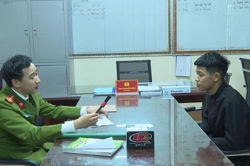 Bắt giữ một đối tượng chế tạo trái phép pháo nổ