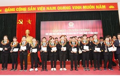 Việt Nam nằm trong top 10 quốc gia đạt kết quả cao nhất tại các kỳ thi Olympic quốc tế
