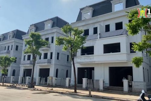 Biệt thự liền kề, nhà phố thương mại không có người mua
