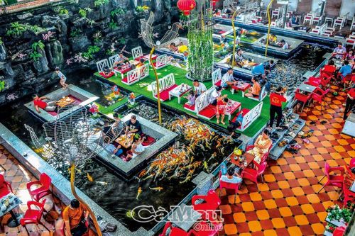 Ða sắc màu không gian cà phê