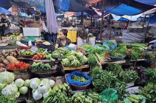 Hà Nội: Dự kiến xây mới 36 chợ, cải tạo 76 chợ
