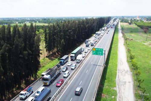 12 tuyến cao tốc 2-4 làn xe sẽ được bố trí vốn mở rộng theo đúng tiêu chuẩn
