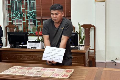 Thuê người đi dò đường, cảnh giới, kẻ ôm 16 bánh heroin vẫn...bị tóm trước
