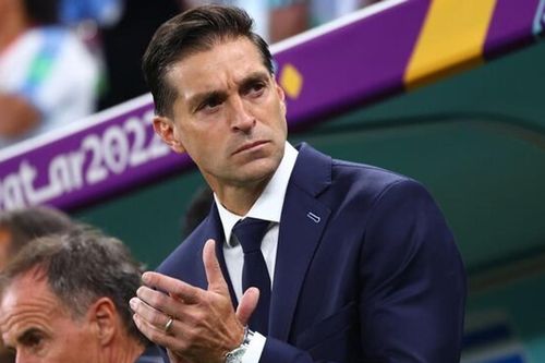 Sevilla thay 3 HLV trong năm 2023