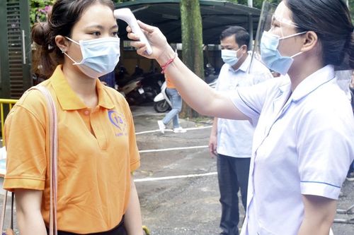 Đề xuất điều chỉnh vị trí việc làm cho nhân viên y tế trường học