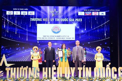 Trung tâm Ngọc Ân lọt Top 10 Thương hiệu uy tín quốc gia 2023