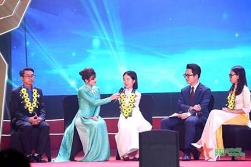 Truyền cảm hứng sống đẹp