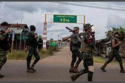 Phe nổi dậy Myanmar giành địa bàn quan trọng sau khi Trung Quốc thông báo thỏa thuận ngừng bắn