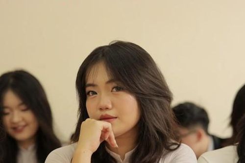 Nữ sinh giành học bổng gần 9 tỷ từ đại học Yale và bài luận lấy cảm hứng từ nhật kí chiến tranh của ông nội