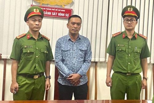 Giả danh công an chiếm đoạt hơn 9 tỷ đồng của một phụ nữ