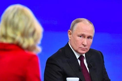Tổng thống Nga Putin đáp trả phát biểu của lãnh đạo Mỹ về khả năng NATO bị tấn công