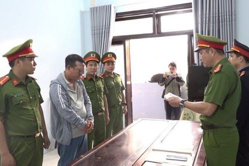 Dùng nhiều thủ đoạn tinh vi để trộm xe múc không ai trông giữ