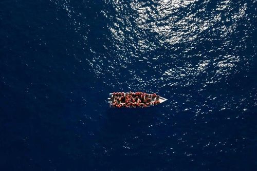 Ít nhất 61 người thiệt mạng sau vụ đắm tàu ngoài khơi Libya
