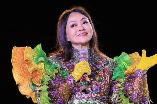 Danh ca Hương Lan nhắc nhở các ca sĩ trẻ hát không rõ lời