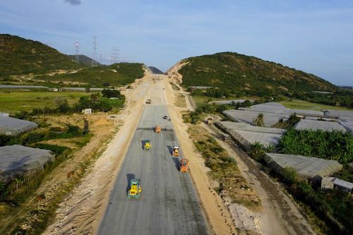 12 dự án cao tốc phân kỳ sắp được đầu tư mở rộng