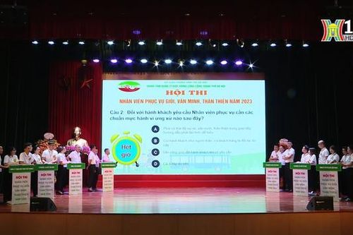Những người xây dựng hình ảnh đẹp cho xe buýt