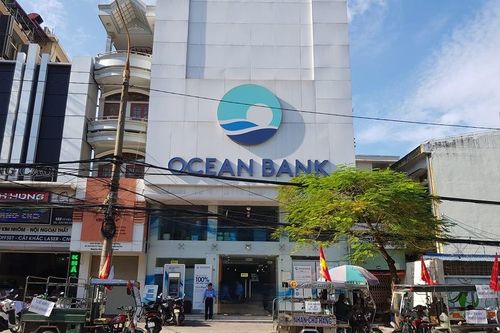 Chính phủ yêu cầu xử lý xong 2-3 ngân hàng, dự án yếu kém năm nay