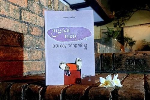 Sinh ra từ trắc ẩn