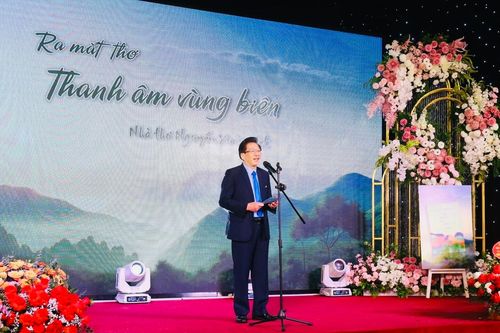 Ra mắt tập thơ về biên cương Tổ quốc