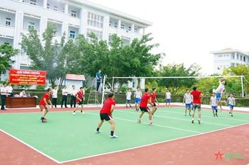 Vùng 2 Hải quân khai mạc giải thể thao chào mừng ngày 22-12