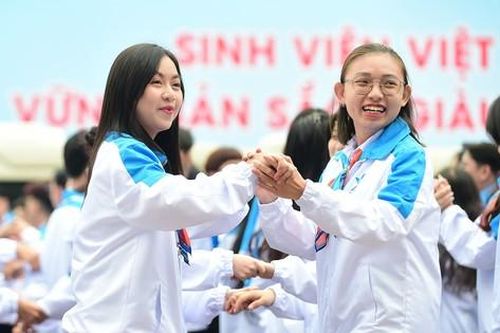 Không khí hào hứng, náo nhiệt trước giờ khai mạc Đại hội XI